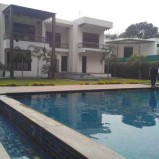 Fit for a King – Exclusive farm house